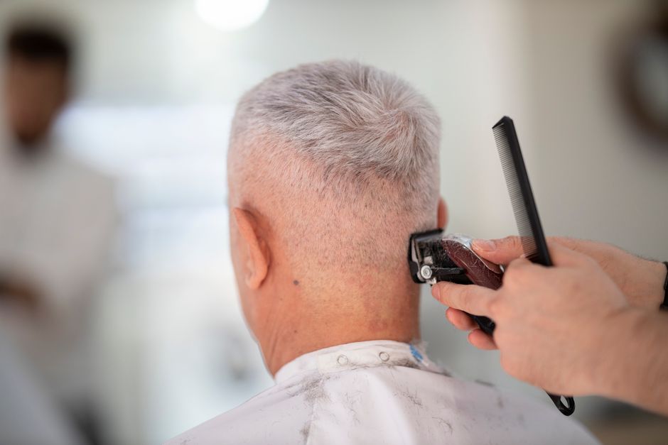 Interiorul salonului TOP BARBER din București